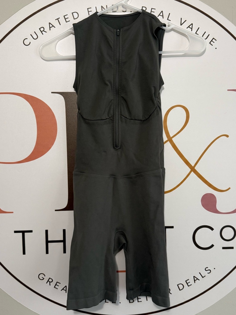 SKIMS Sleeveless Charcoal Gray Front-Zip Jumpsuit